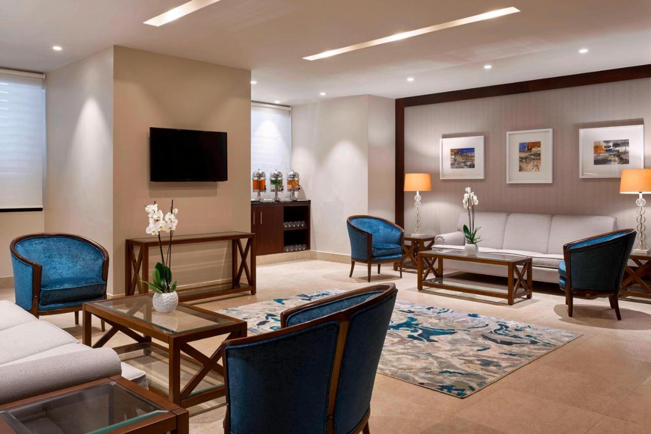 Sheraton Amman Al Nabil Hotel Экстерьер фото